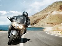 Kawasaki GTR1400 2010 може да получи система за нощно виждане