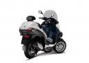 Piaggio MP3 Hybrid дебютира в Рим