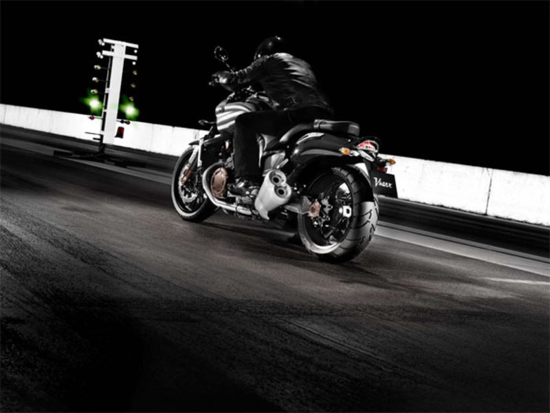 Yamaha VMAX 2010