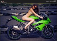 Секси байкърки: Андреа с Kawasaki Ninja ZX-6R