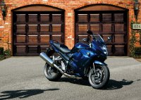 Suzuki показа новия си модел GSX 1250 FA