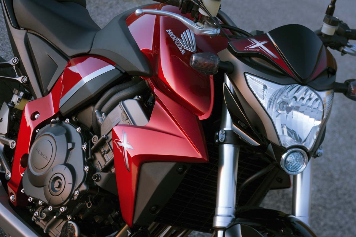 Honda CBR600RR и CB1000R 2010