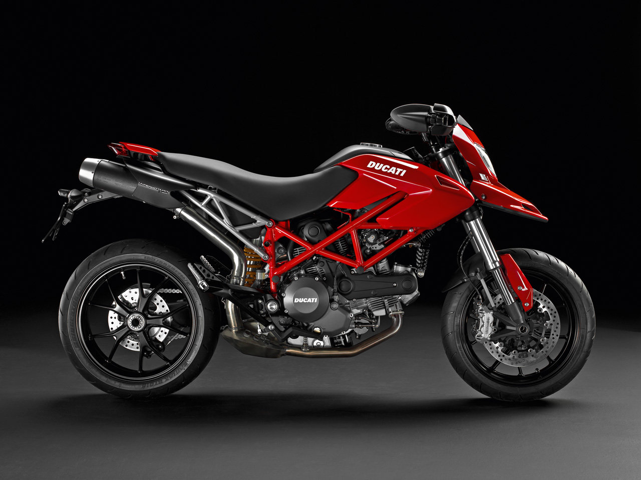 Ducati Hypermotard 796