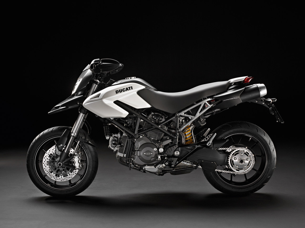 Ducati Hypermotard 796