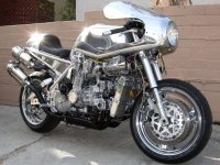 Създадоха Honda CBX с V12 двигател