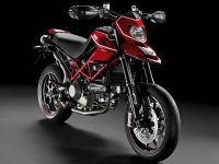 Ducati Hypermotard 1100 Evo дебютира в Милано