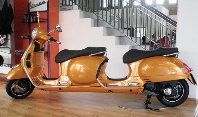 Vespa GT за четирима