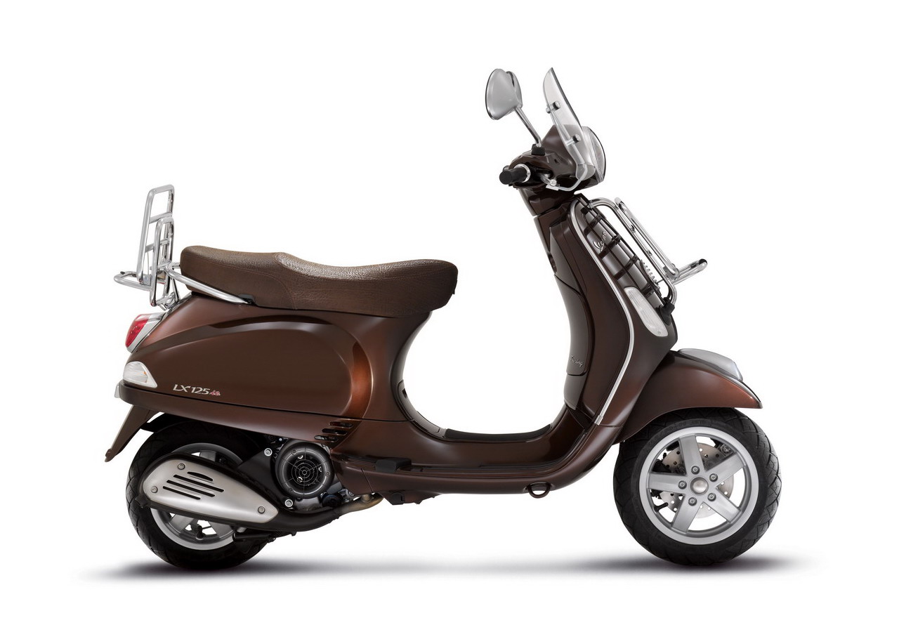 Vespa LX Touring 125 и 150