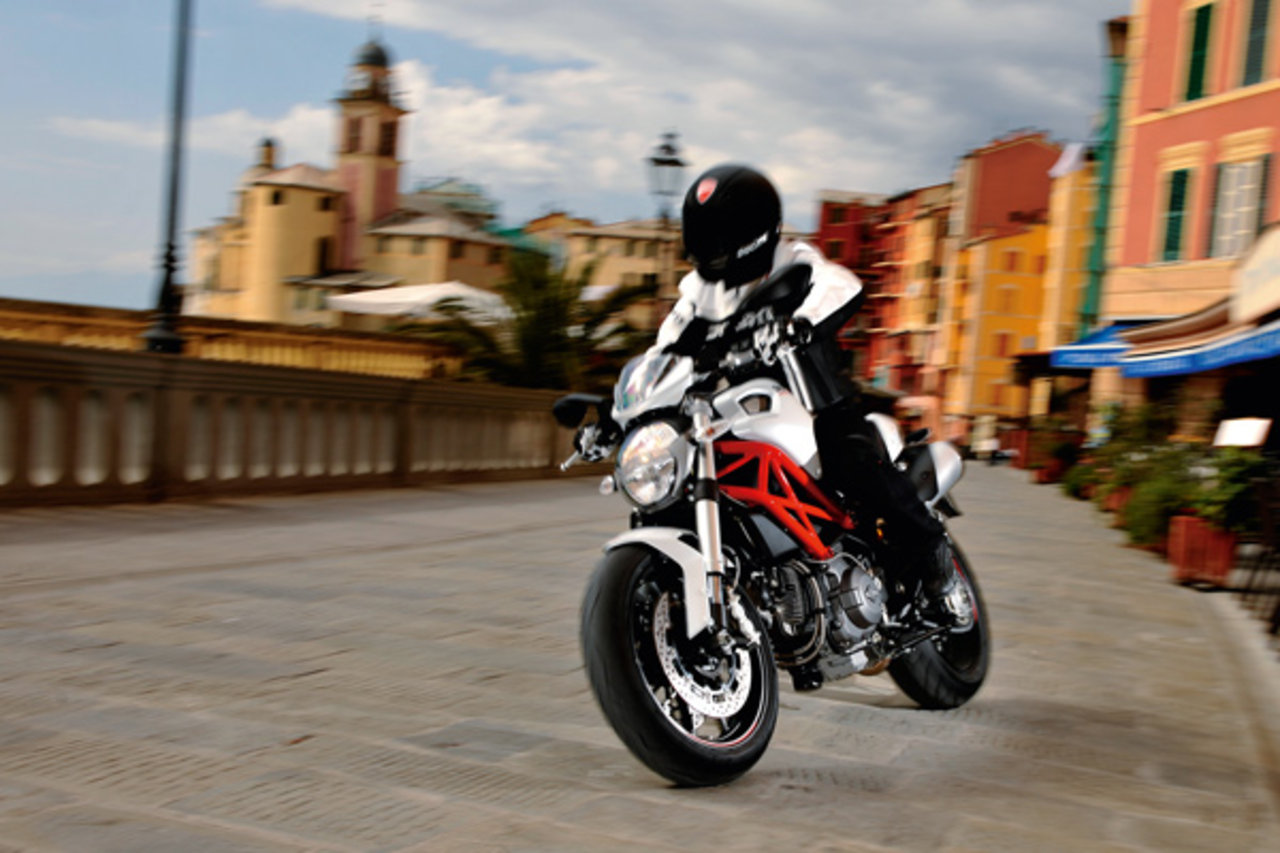 Ducati Monster 796