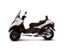 Piaggio MP3 във версия LT Sport