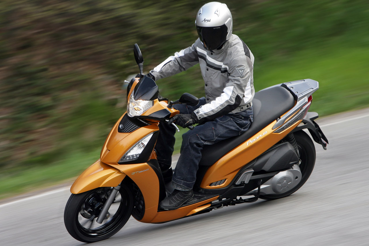 Kymco People GTI 2011