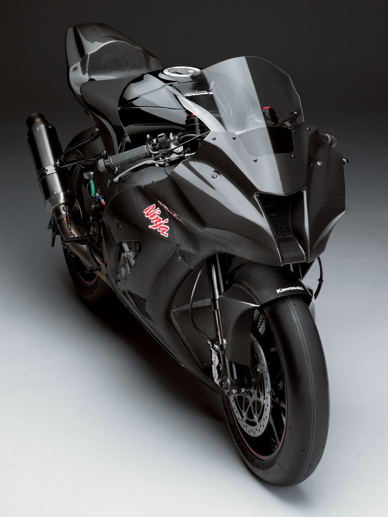 Kawasaki Ninja ZX-10R 2011 (първи снимки)