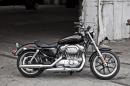 Harley-Davidson Sportster 883 SuperLow специално за жени и начинаещи