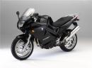 BMW F 800 ST ще има версия Touring