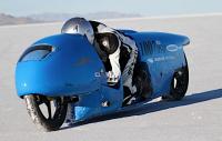 Нов световен рекорд за скорост със 125-кубиков мотоциклет