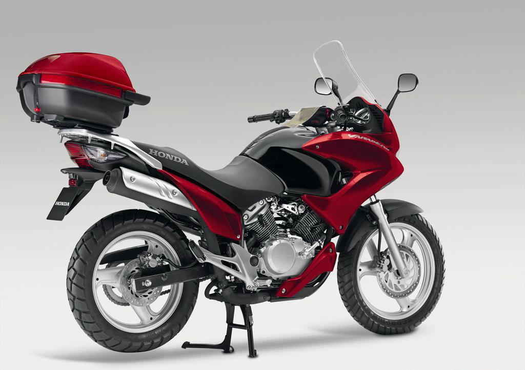 Honda Varadero 125 и VT750S 2011