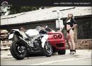 Секси байкърки: Люси с Aprilia RSV4 и Ferrari 360 Spyder F1