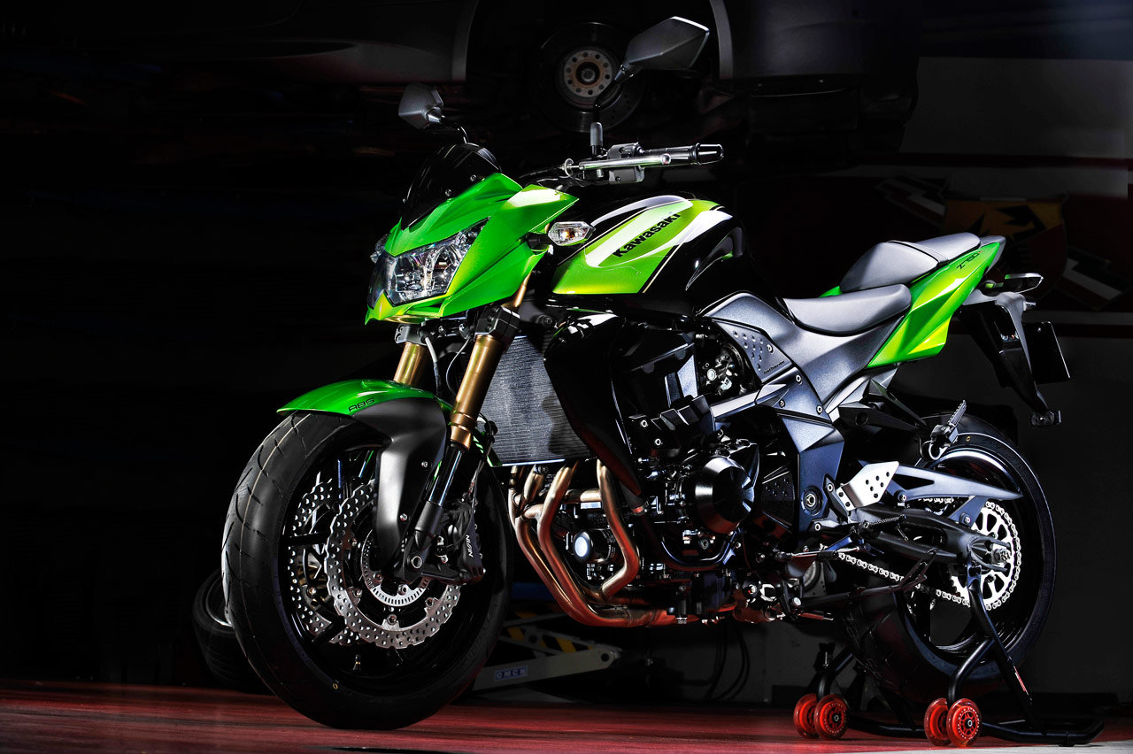 Kawasaki Z750R 2011