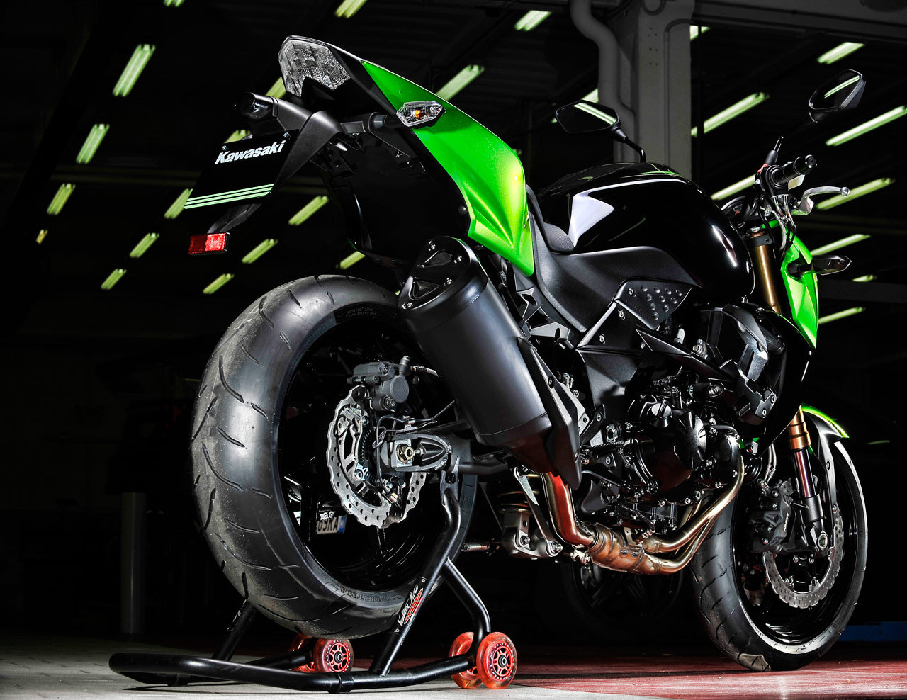 Kawasaki Z750R 2011