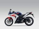 Новата Honda CBR250R също в стил VFR