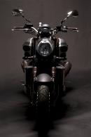 Hermes направи Yamaha VMAX по-секси