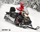 Bombardier показа моторните шейни Ski-Doo Expedition 2011