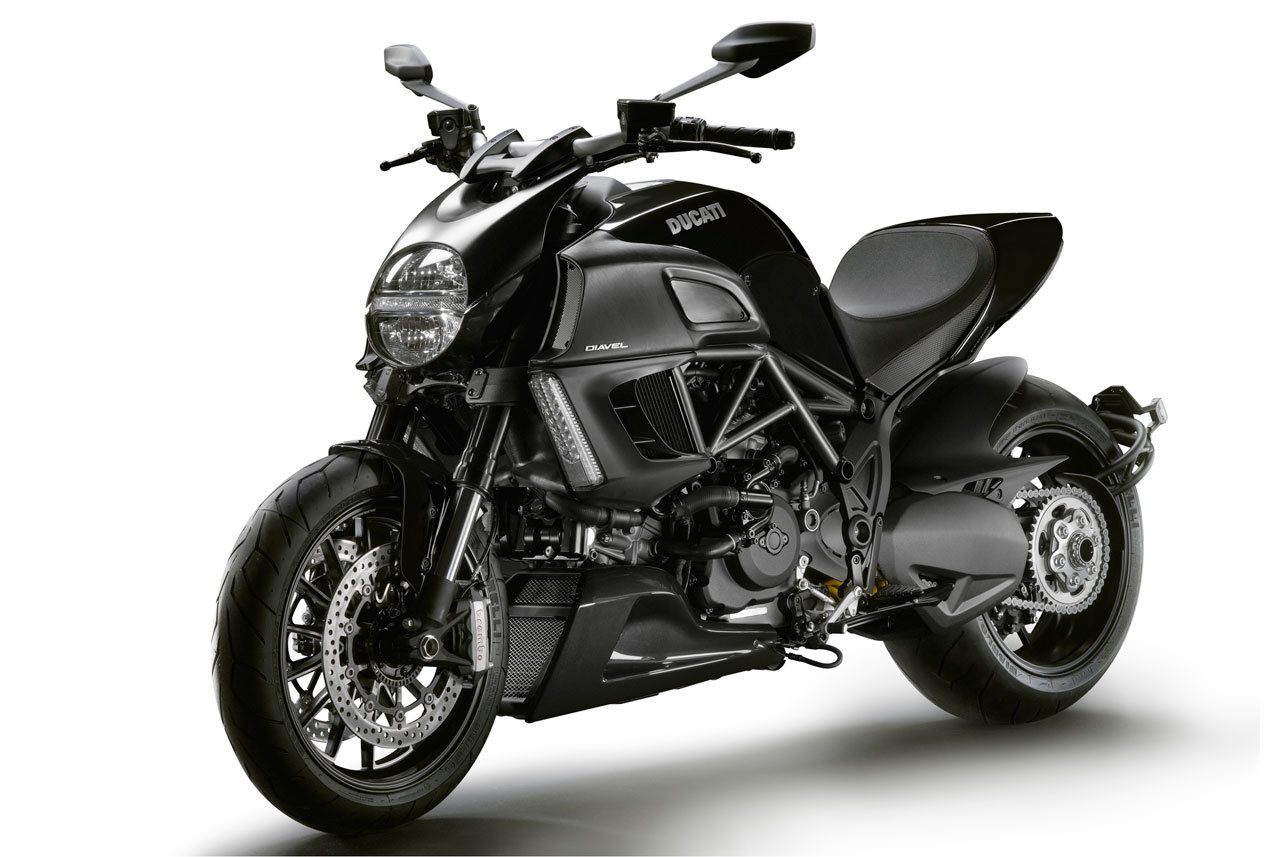 Ducati Diavel Diamond Black