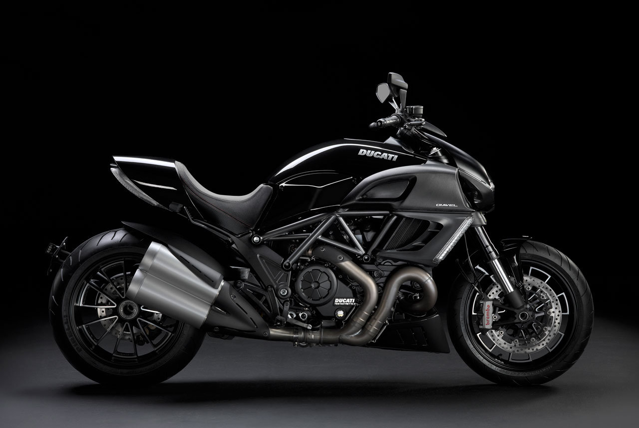 Ducati Diavel Diamond Black