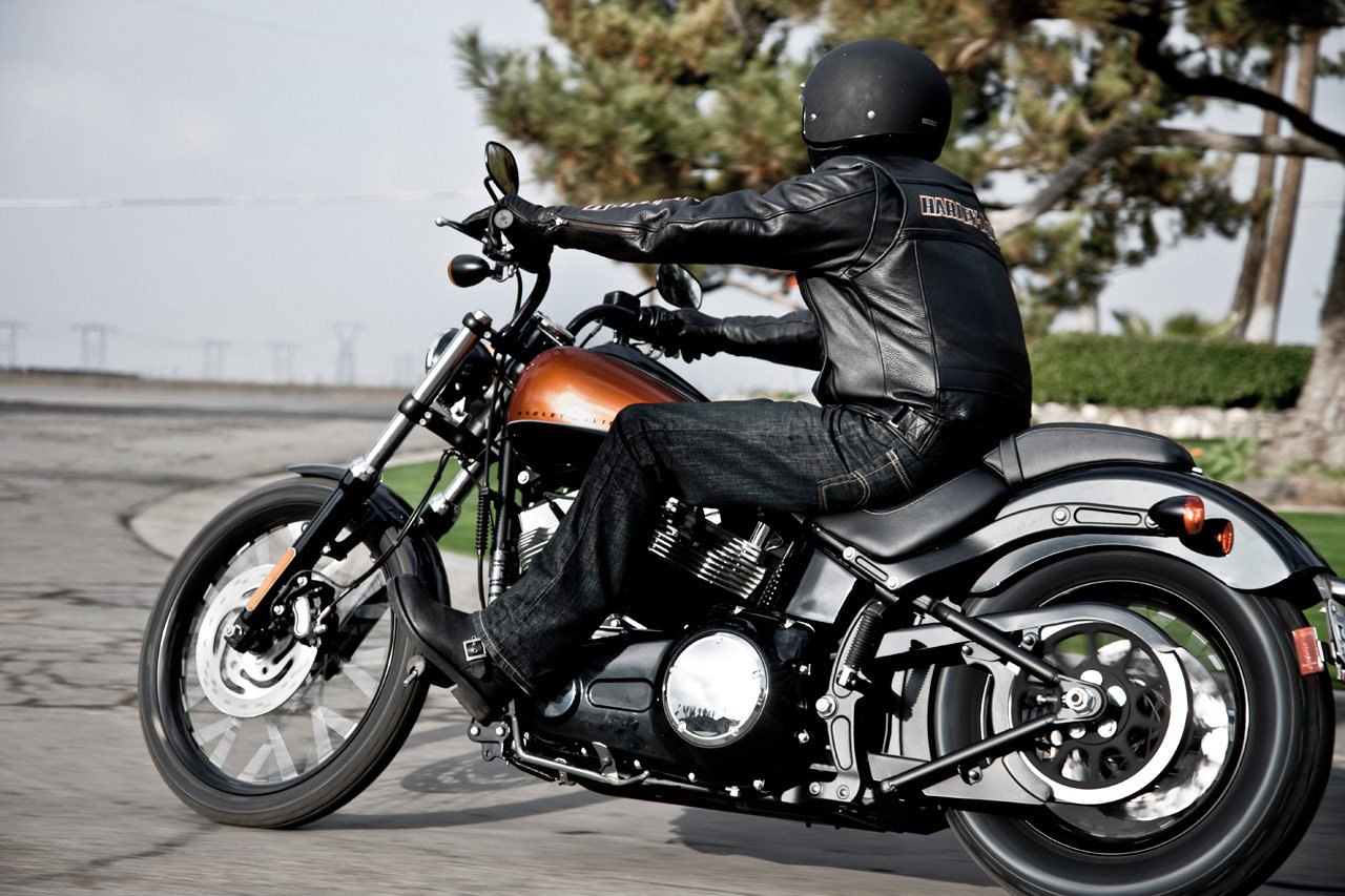 Harley-Davidson Softail Blackline 2011