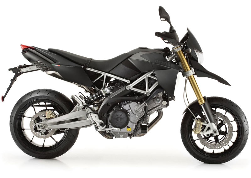 Aprilia Dorsoduro 750 2011