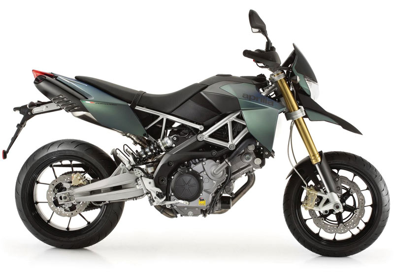 Aprilia Dorsoduro 750 2011