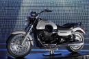 Първи снимки на Moto Guzzi California и V7 Scrambler 