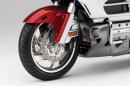 Honda Goldwing с множество подобрения