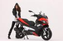 Aprilia SR Max 125 и SR Max 300