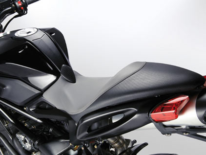 Benelli Tornado Naked Tre 899 и 899s